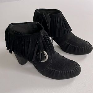 Vintage Born fringed black suede booties